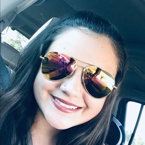 Meet your Posher, Jaylee